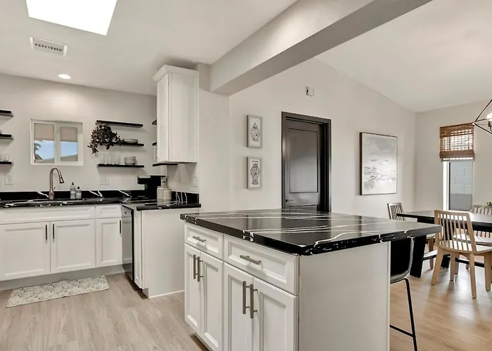 Diamond In The Desert-scottsdale Scottsdale